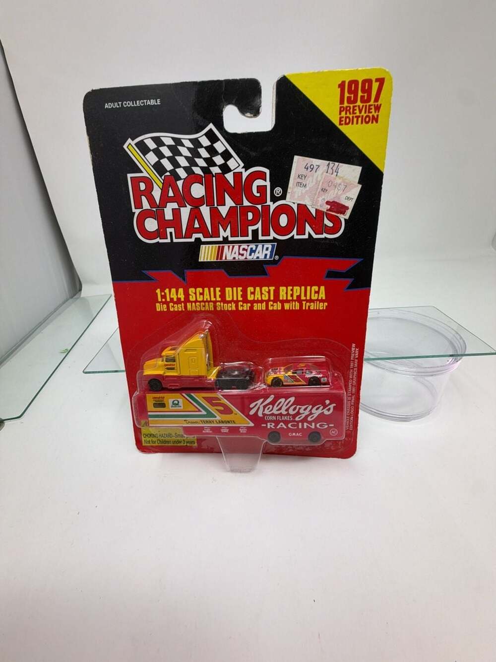 Racing Champions Terry Labonte #5 NASCAR 1:144 Die Cast Replica Car & Cab